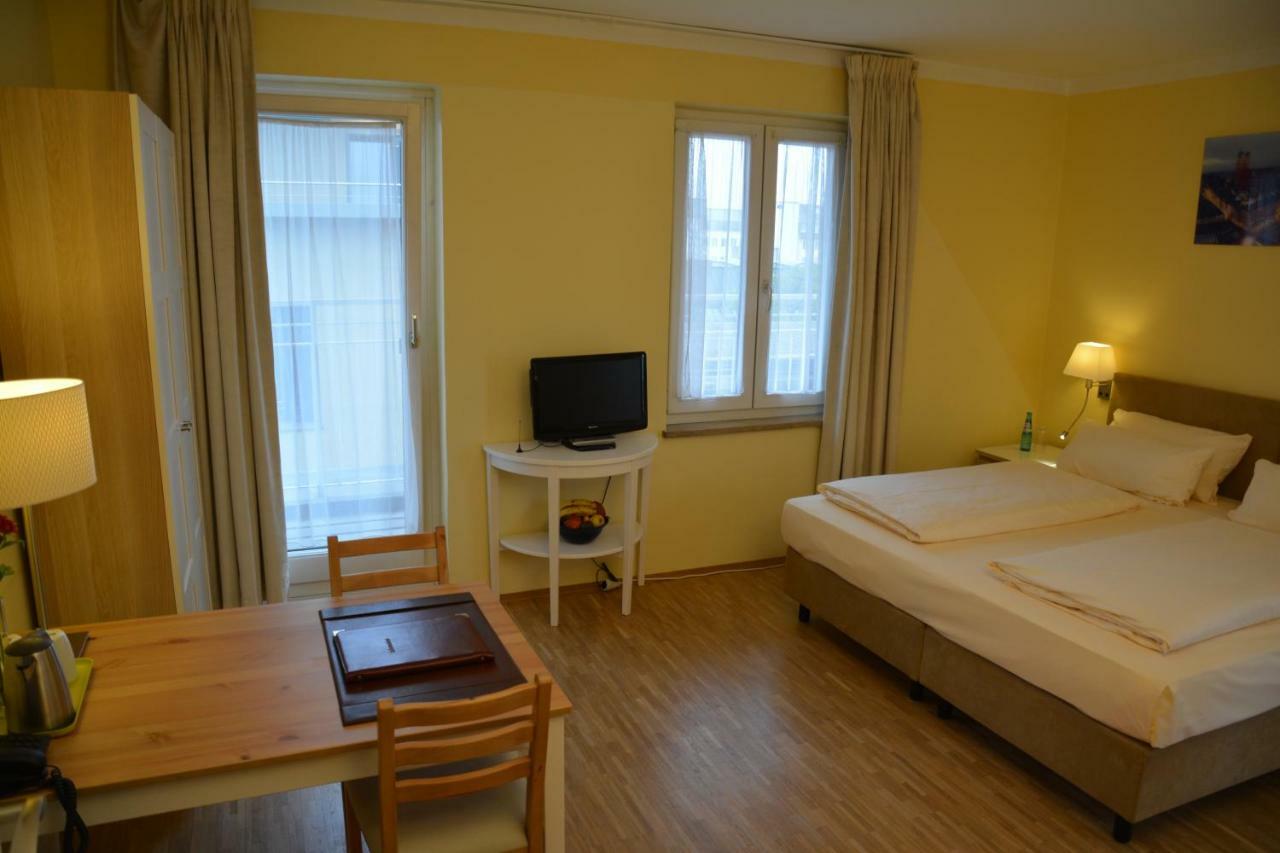 Hotel Lex Im Gartenhof Guest house 3*